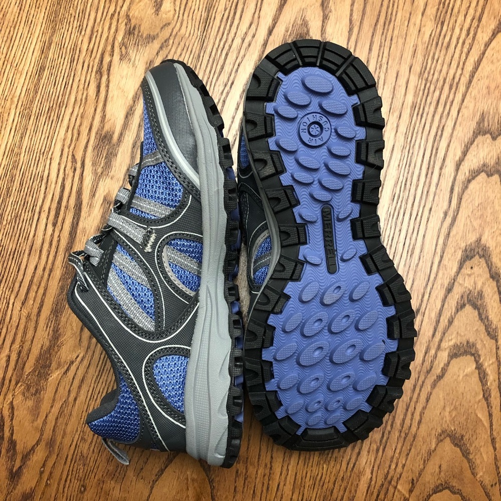 Merrell Trail Hace Hiking Sneakers NWOT